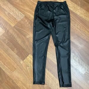 Faux leather pants size Large 38-40 hip Excellent condition